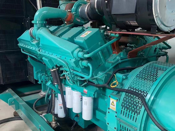 贵池更换100kW柴油发电机组机油时，需要注意哪些事项？