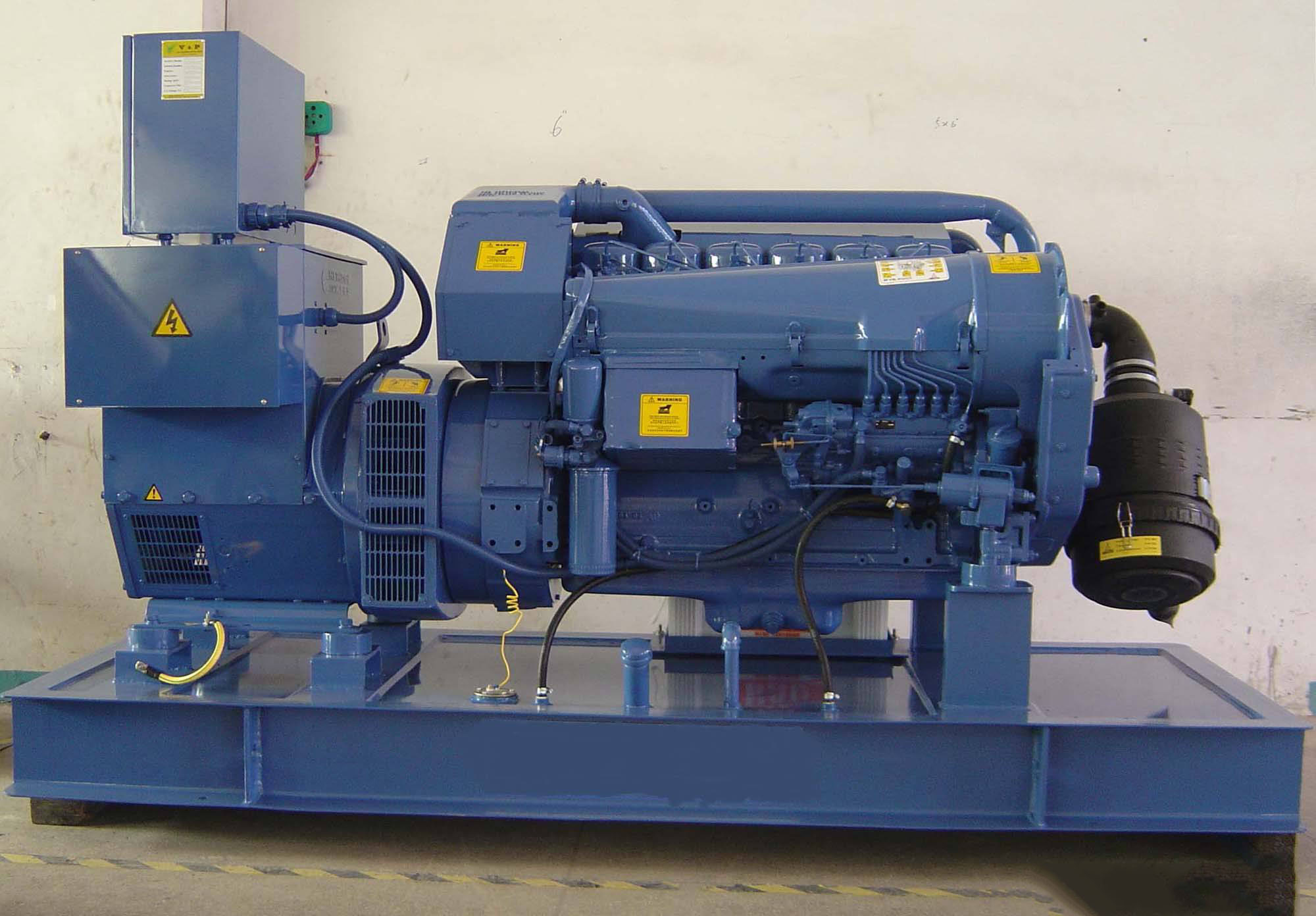 贵池汽油发电机组冬季启动前，电瓶需要做哪些检查和维护？