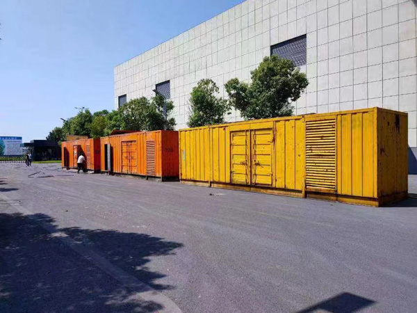 贵池环境温度变化对柴油发电机组的性能有哪些具体影响？